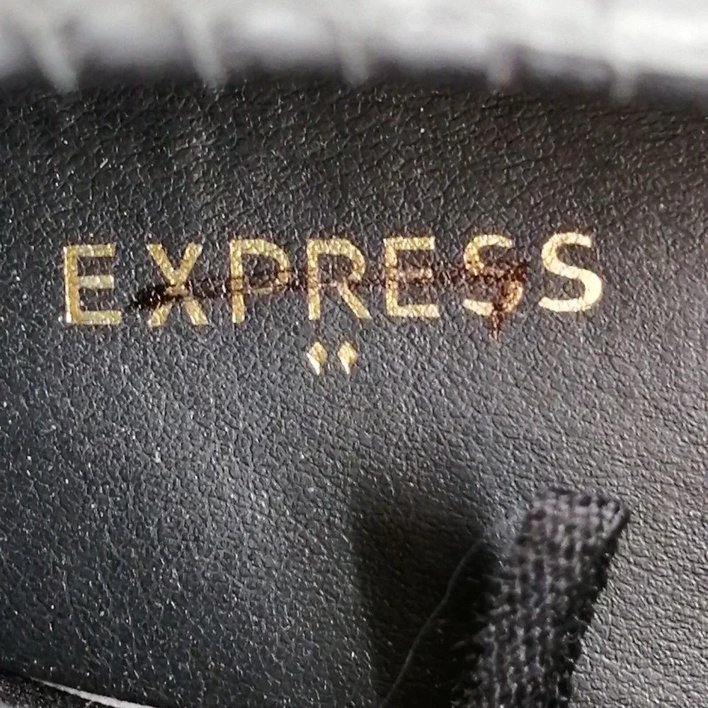 Express Shoes Womens  Black 8‎ Slip On Loafer SneakerSnakeskin Stretch Comfort
